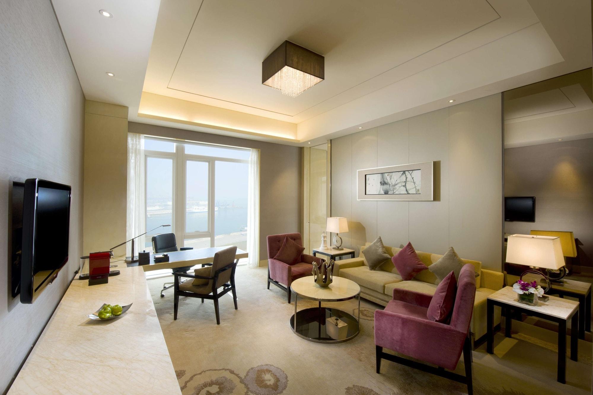 Hilton Dalian Otel Dış mekan fotoğraf