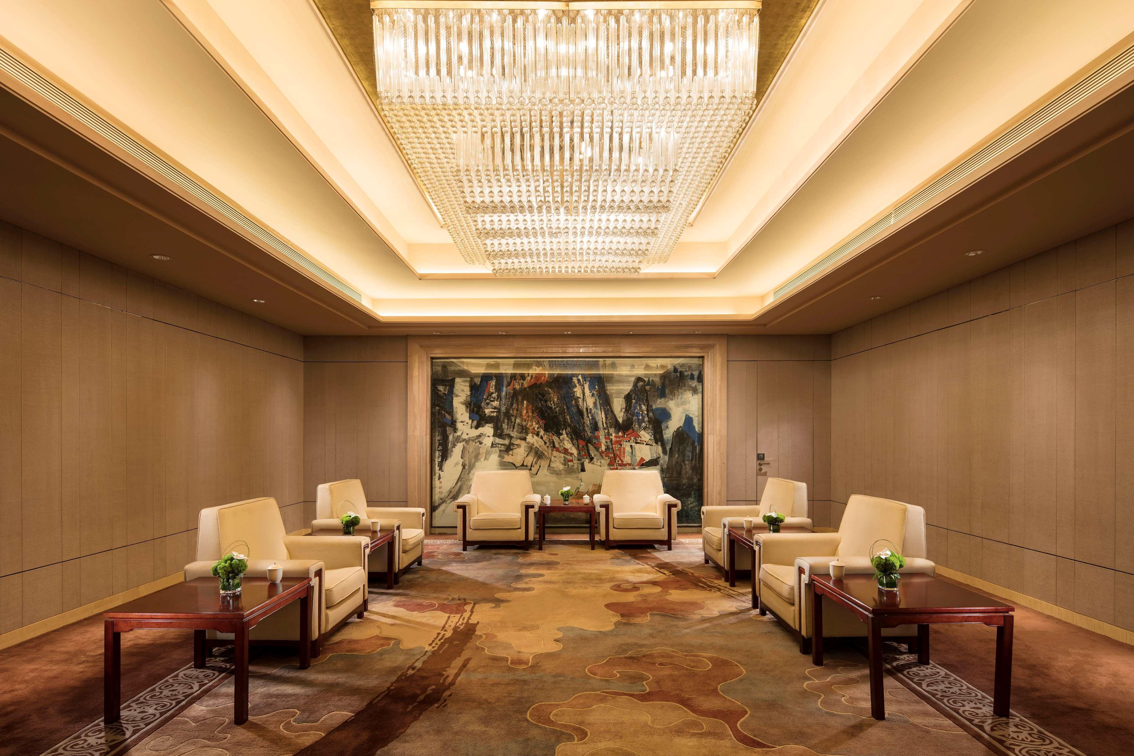 Hilton Dalian Otel Dış mekan fotoğraf