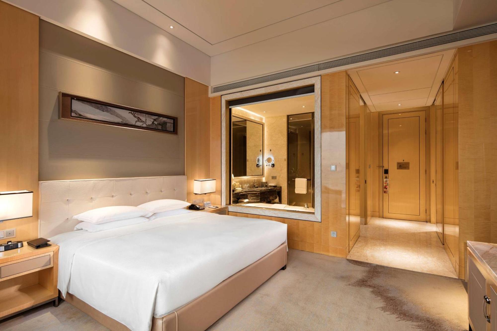 Hilton Dalian Otel Dış mekan fotoğraf