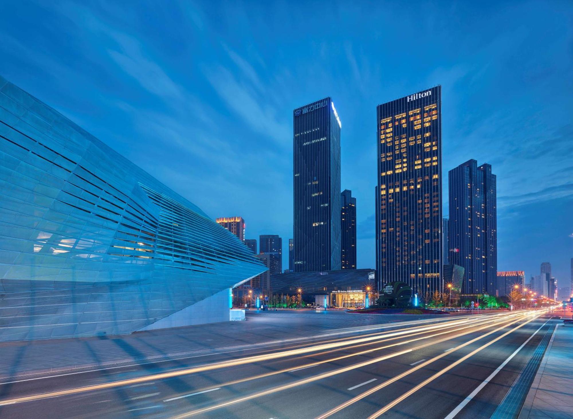 Hilton Dalian Otel Dış mekan fotoğraf